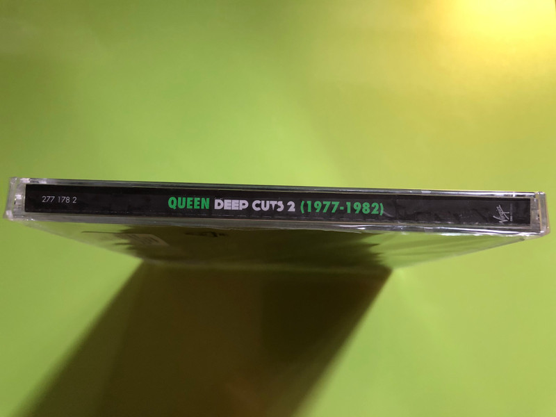 Unearthing the Gems: Queen's Deep Cuts 2 (1977-1982) Essential Collector's CD (602527717821)