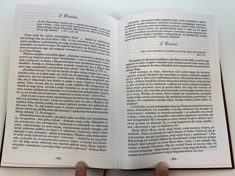 Streams in the Desert: Daily Devotional for Strength and Encouragement (9788391756262)