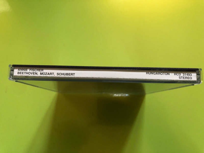 Annie Fischer - Piano / Beethoven - Piano Concerto No.3 / Mozart - Prelude And Fugue K.394 / Schubert - Impromptu In F Minor D.935/1 / Budapest Symphony Orchestra / Heribert Esser / Hungaroton Classic Audio CD 1994 Stereo / HCD 31493. (5991813149329.)