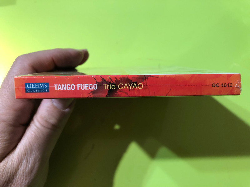 TANGO FUEGO: Trio CAYAO’s Fiery Debut with Piazzolla, Gardel, and Originals CD (4260330918123)