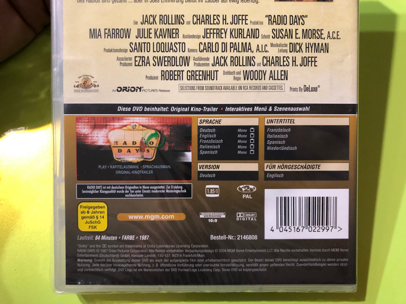 Radio Days (1987) – Woody Allen’s Nostalgic Homage to the Golden Age of Radio DVD (4045167022997)