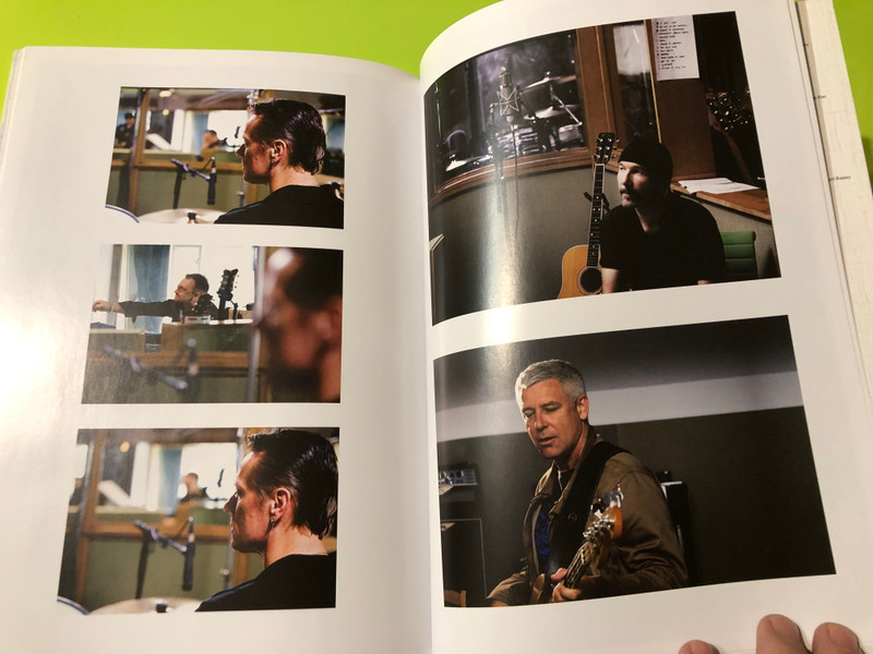 U2: No Line on the Horizon - Deluxe Edition Book & CD (602517960312)