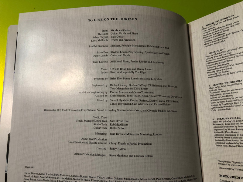 U2: No Line on the Horizon - Deluxe Edition Book & CD (602517960312)