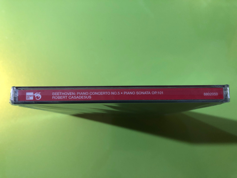 Beethoven: Emperor Concerto & Sonata Op. 101 - Newton Classics CD (8718247710508) 