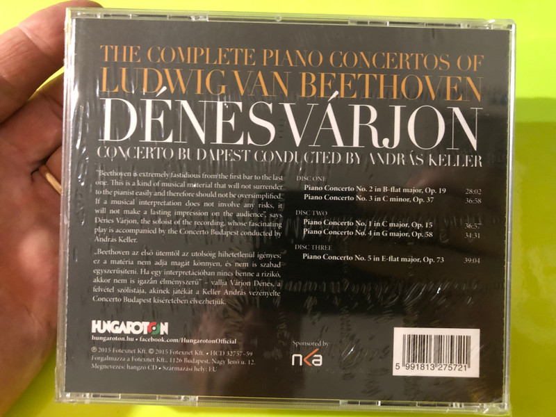 Beethoven: The Complete Piano Concertos 3-CD Set by Hungaroton (5991813275721.)