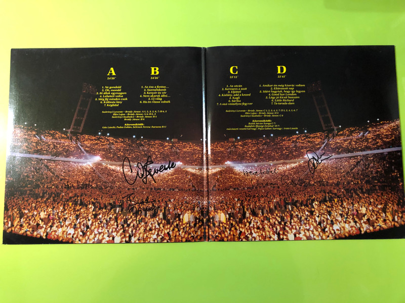 Autographed Illés Koncert Népstadion ’90 Double Vinyl Album by Tympanon (AutographedIllés)