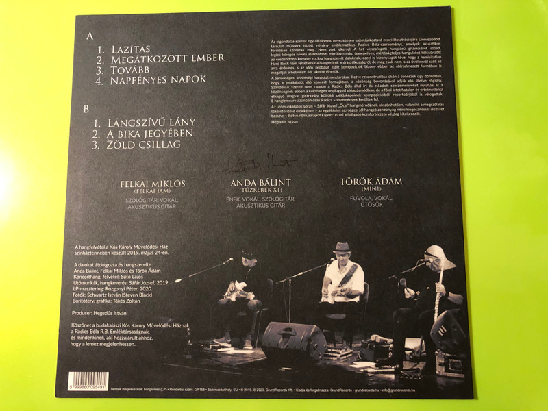 Radics Akusztik: Napfényes éjszaka Signed Vinyl LP by GrundRecords (5999860095491)