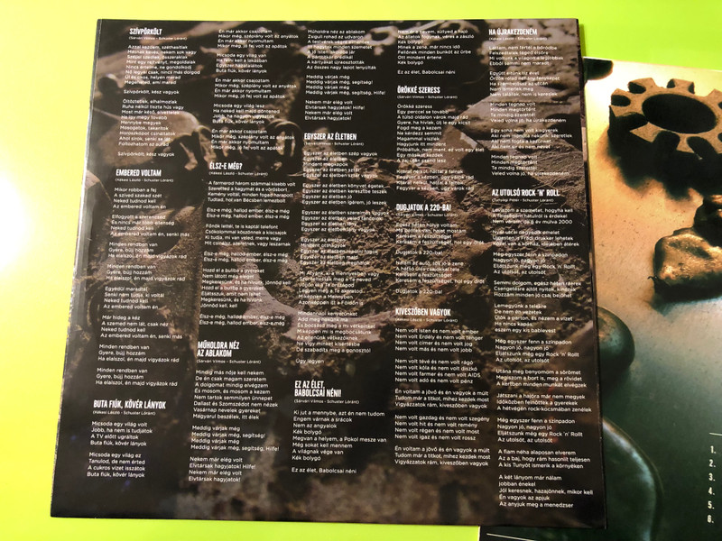 Signed P. Mobil – Ez az élet, Babolcsai néni! Vinyl LP by GrundRecords (5999860095217)