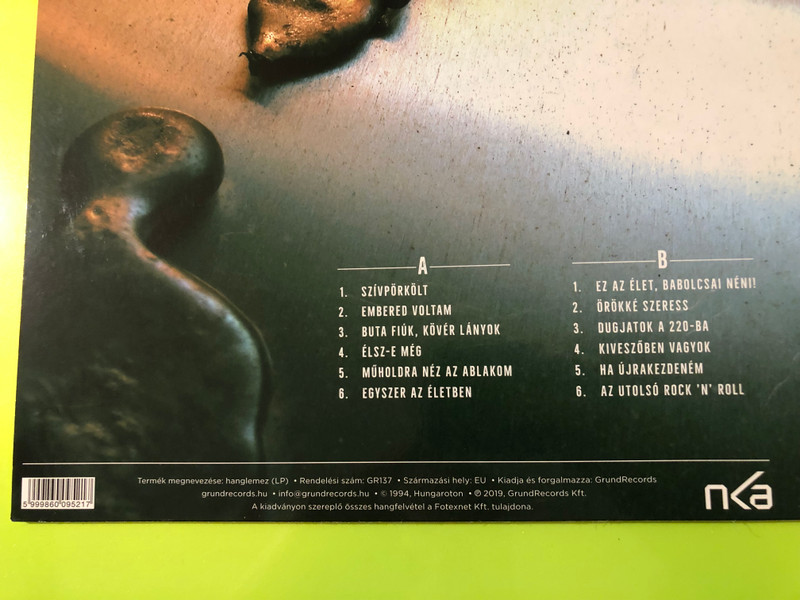 Signed P. Mobil – Ez az élet, Babolcsai néni! Vinyl LP by GrundRecords (5999860095217)