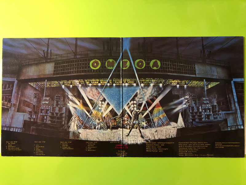 FULLY SIGNED: OMEGA - Élő Omega Kisstadion '79 Double Vinyl LP (ÉlőOmegaKisstadion)