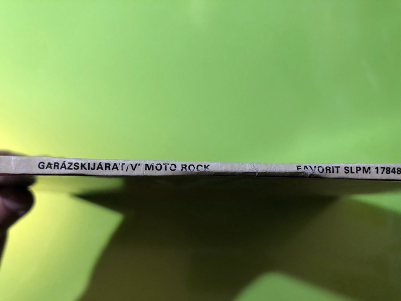 FULLY SIGNED: V' Moto-Rock - Garázskijárat Original 1984 Vinyl LP (VMotoRockGarázskijárat)