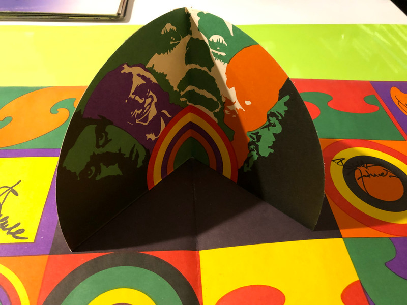 Illés - Illések és Pofonok Signed Psychedelic Rock Vinyl LP by Qualiton (IllésekésPofonok)