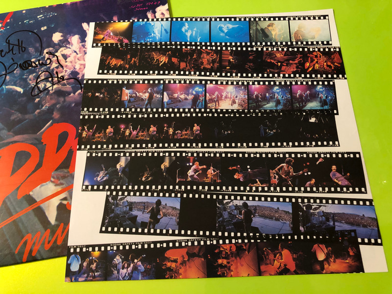 Viszlát! Edda Művek Bravo Signed Hungarian Hard Rock Vinyl LP (EddaMűvekBravo)