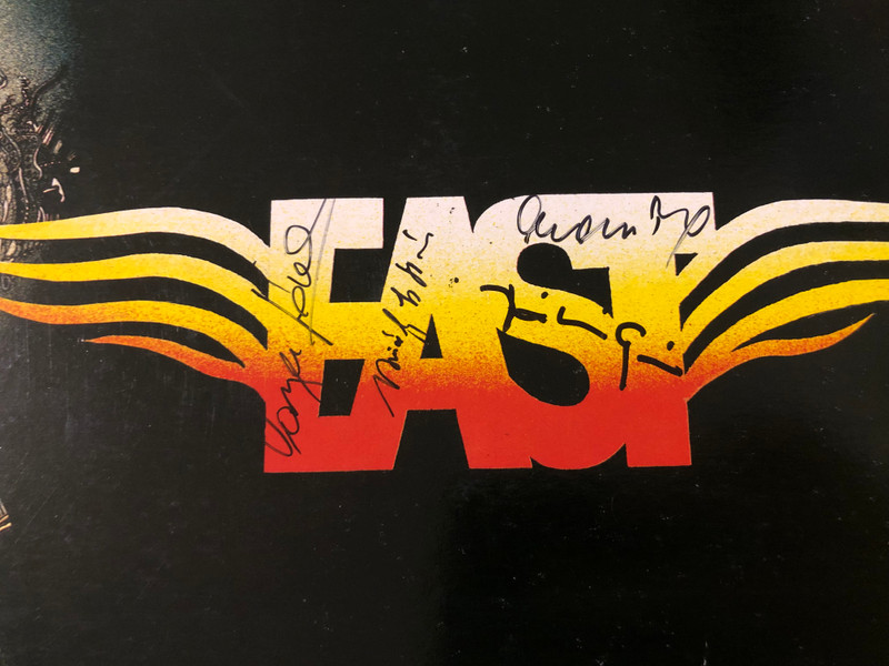 Rések a falon East Start Records Signed Hungarian Prog-Rock Vinyl LP (RésekafalonEast)