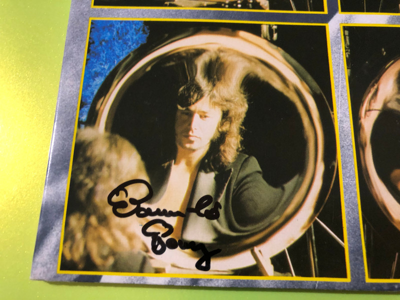 Locomotiv GT – Annyi Mindent Nem Szerettem Double 7" Signed Vinyl Single by Pepita (LocomotivGT05)