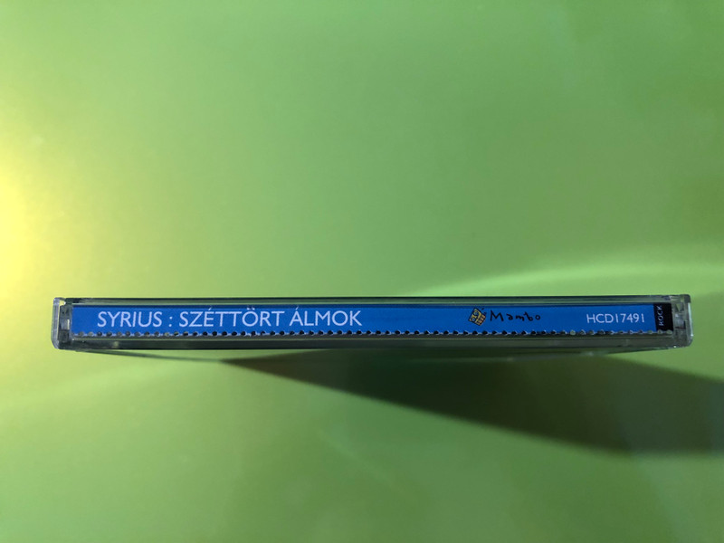 Syrius: Széttört álmok – Rare Hungarian Progressive Jazz-Rock Autographed CD (Hungaroton) (5991811749125.)