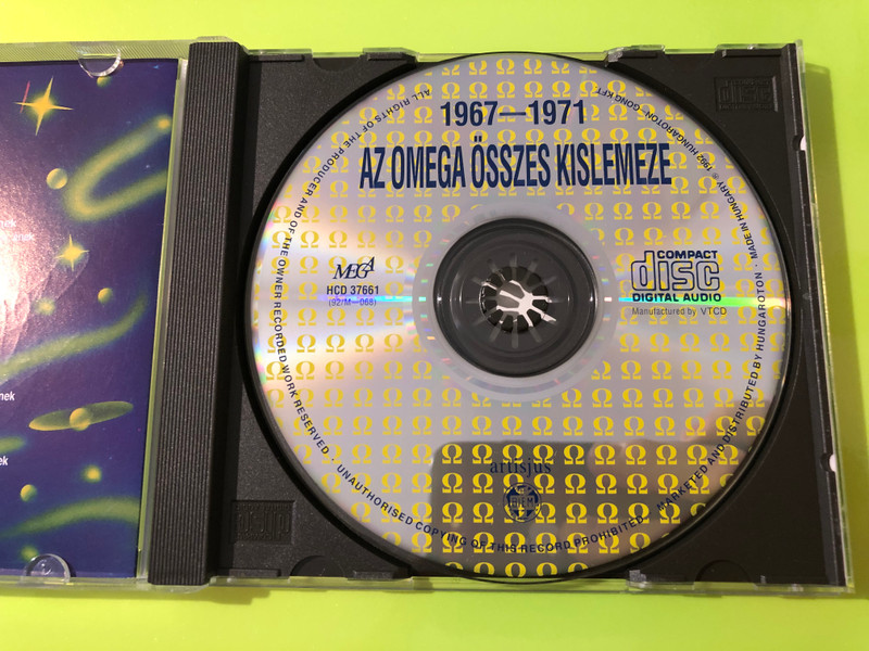 Omega: Az összes kislemeze 1967–1971 – Rare Autographed Hungarian Rock CD (Hungaroton-Gong) (5991813766120.)