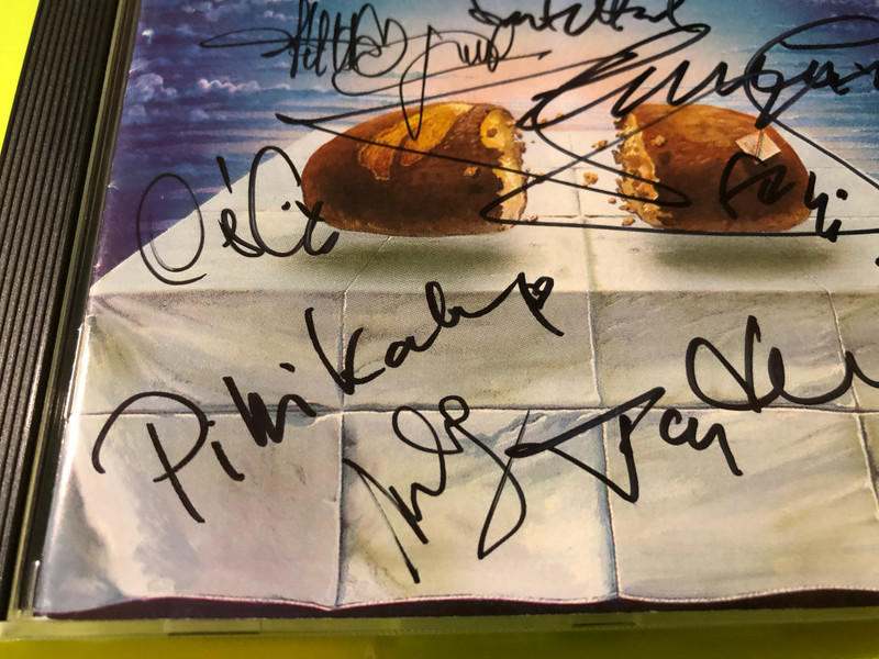 Autographed László & Béla Tolcsvay - Magyar Mise (Ungarische Messe) CD (5991813776129)