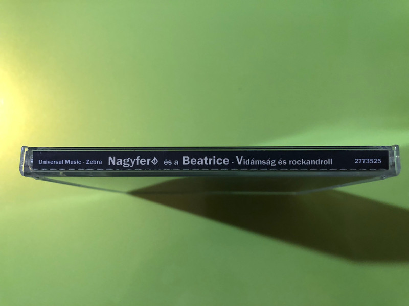 Nagyferó és a Beatrice - Vidámság és Rock & Roll Universal Music CD (Multi-Signed) (602527735252.)