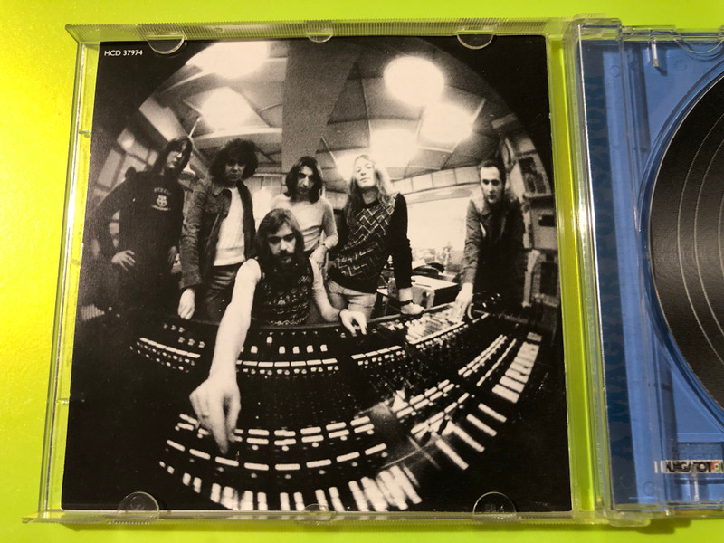 Gemini - Vándorlás a hosszú úton (Összes kislemez 1972-77) Hungaroton CD (Multi-Signed) (5991813797421.)