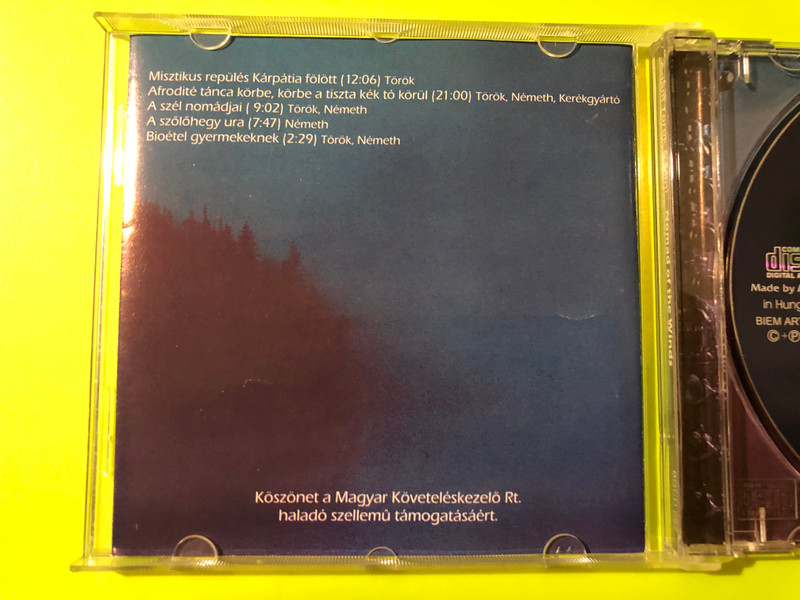 Török Ádám & Mini - A szél nomádja / Nomad of the Winds CD (Multi-Signed) (5998272704397.)