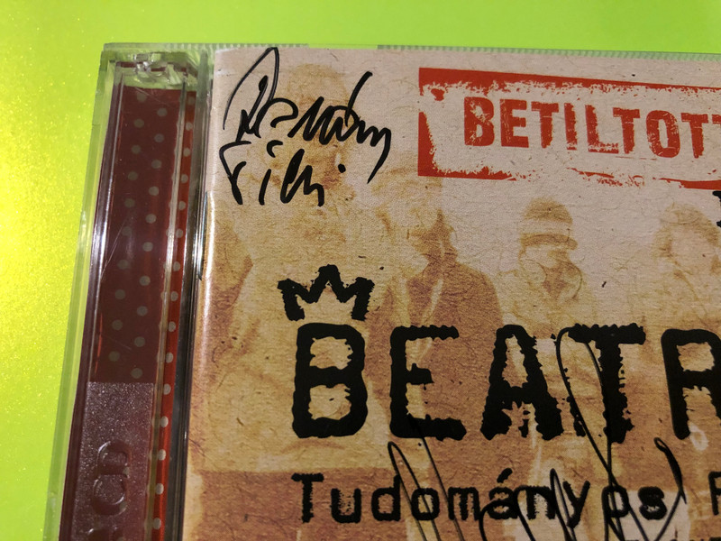 Autographed GrundRecords Beatrice: Betiltott Dalok II. / 1981 Music 2CD (5999883602997)