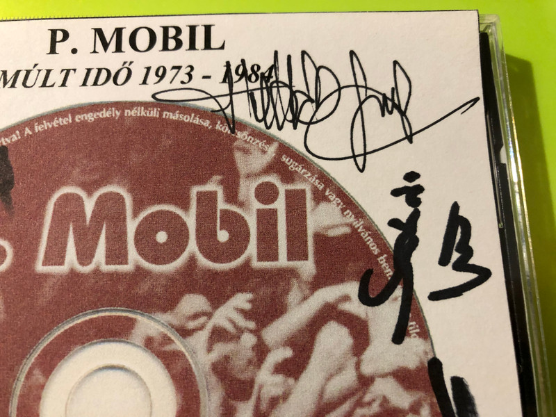 Autographed P. Mobil: Múlt Idő 1973–1984 Mega Records CD (P.MobilMúltIdő)