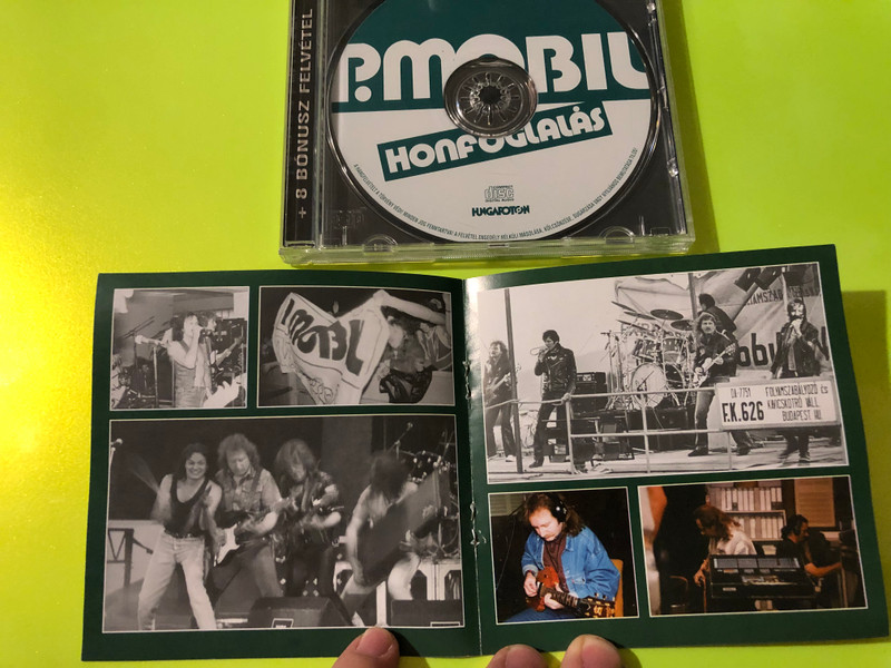 Autographed Hungaroton P. Mobil: Honfoglalás Music CD (5991811781224.)