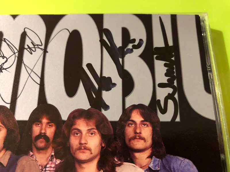 Autographed P. Mobil: Az "Első" Nagylemez '78 MEGA Music CD (5998318760622.)