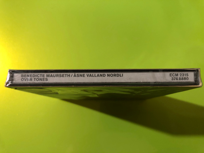 ECM Records: Benedicte Maurseth & Åsne Valland Nordli – Over Tones Music CD (0602537688807)