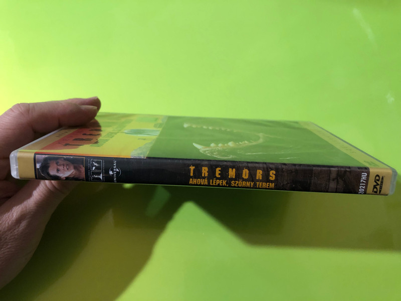 Universal Tremors: Ahová lépek, szörny terem Extra Változat DVD (5996255704532)