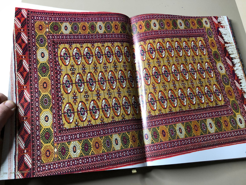 Janly Rowayat: Living Legend of Turkmen Carpets by Gurbanguly Berdimuhamedow - Hardcover Art Book (JanlyRowayat)