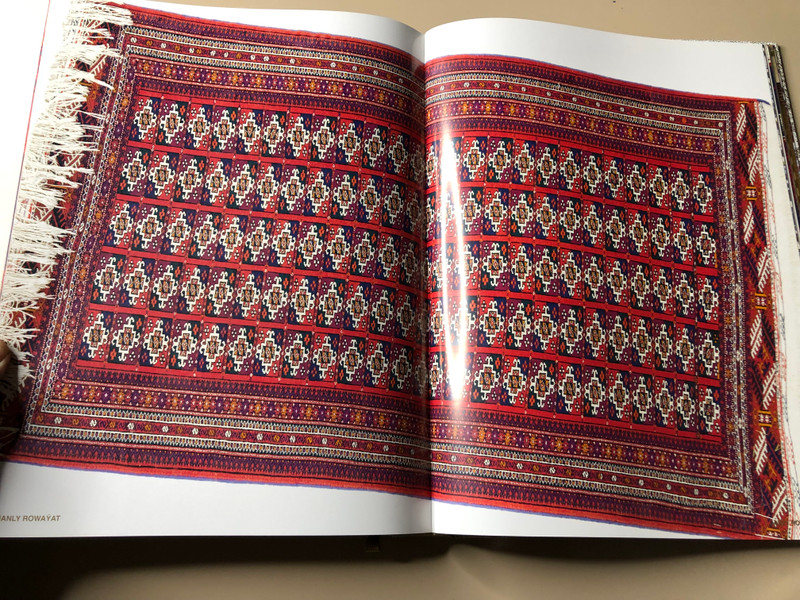 Janly Rowayat: Living Legend of Turkmen Carpets by Gurbanguly Berdimuhamedow - Hardcover Art Book (JanlyRowayat)