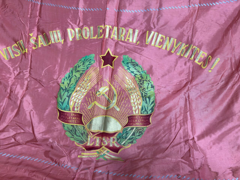 Vintage Lithuanian SSR Red Banner Ceremonial Silk Flag (LithuanianSSRRedFlag)