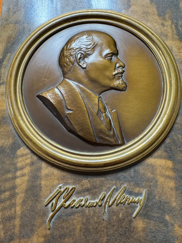 Leningrad Mint Soviet Vladimir Lenin Portrait Table Bas-Relief Plaque (LeninTablePortrait )