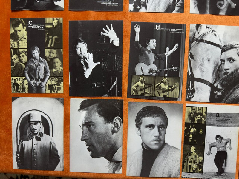 Vladimir Vysotsky - Planeta Photo Postcard Set & Booklet (Planeta Publishing) (VysotskyPostcard)