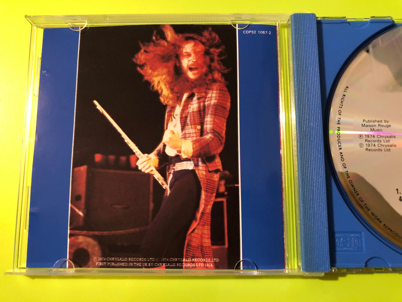 Jethro Tull War Child Signed Audio CD Chrysalis Records (094632106728)