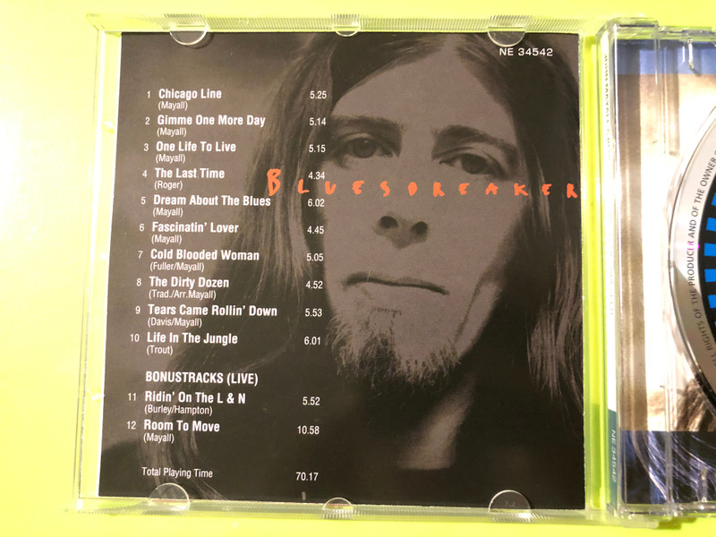 Neon: John Mayall's Bluesbreakers Bluesbreaker Signed CD Album (690978345427)