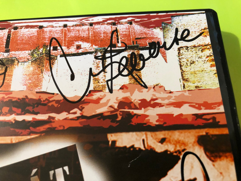 Kinopolis: Privát Rocktörténet - Az Illés I-II. rész / Signed by Band Members - DVD Documentary (Hungarian) (5999884992035.)