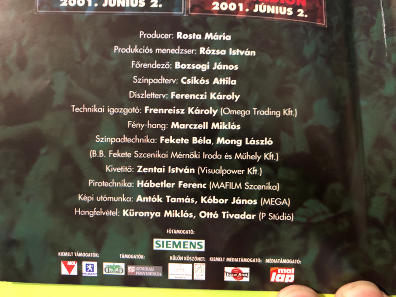 Mega: Illés - Szuperkoncert Népstadion 2001 / Signed by Band Members - DVD Legendary Hungarian Reunion (5998318764255.)