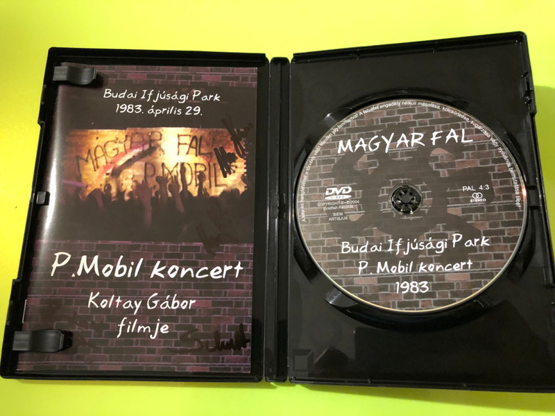 Goldfish Records: P. Mobil - Magyar Fal | Signed Concert DVD (Budai Ifjúsági Park, 1983) (5999882248813)