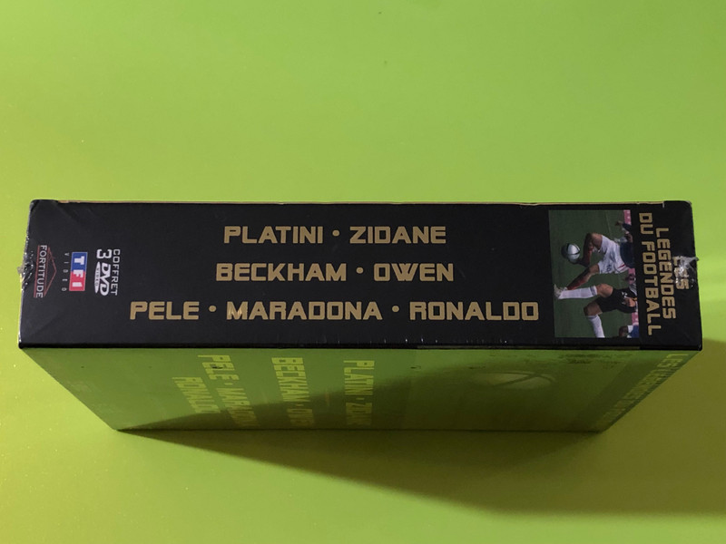TF1 Vidéo: Les Légendes du Football — Platini, Zidane, Beckham, Owen, Pelé, Maradona, Ronaldo — 3-DVD Box Set (3393600681623) 