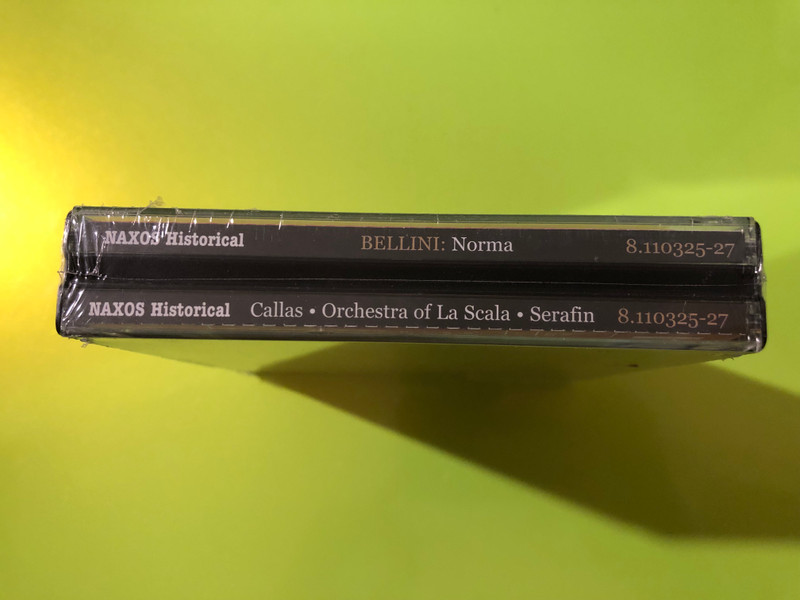 Maria Callas — Bellini: Norma, Naxos Historical (3CD Box Set) (6369431325247) 