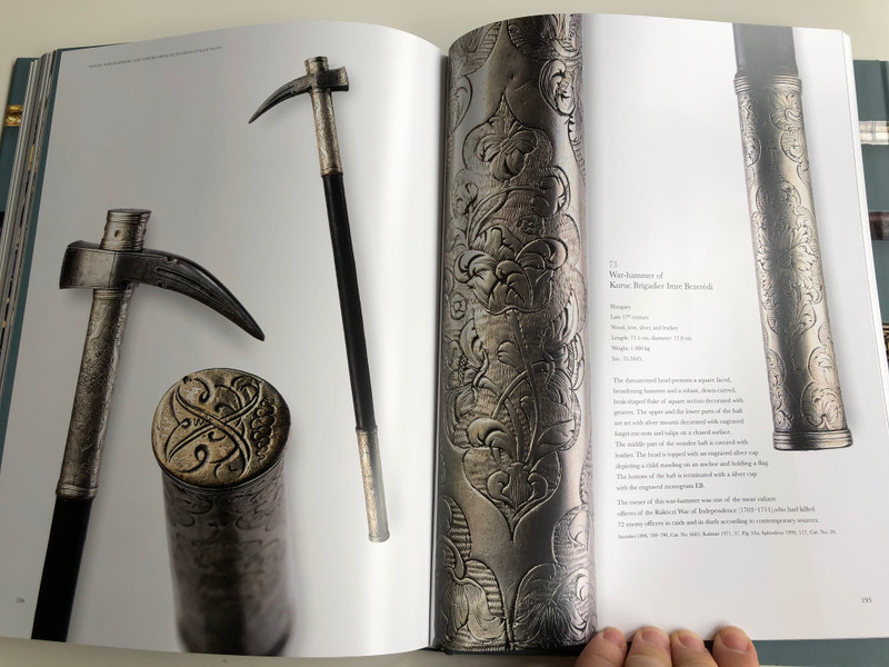Maces, War-Hammers and Topors from Hungarian Collections by Kovács S. Tibor / 101 Weapons in this book / Martin Opitz Kiadó / Over 375 colour illustrations (9789639987166)