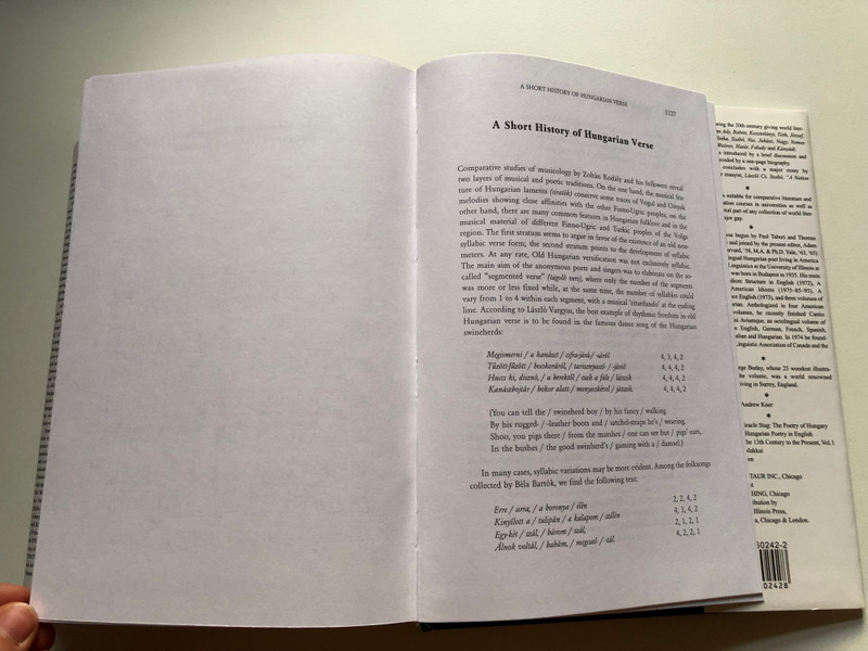 In Quest of the Miracle Stag The Poetry of Hungary - Volume 1 by Adam Makkai  An Anthology of Hungarian Poetry from the 13th Century to the Present in English Translation, Vol 1. (9789638602428)