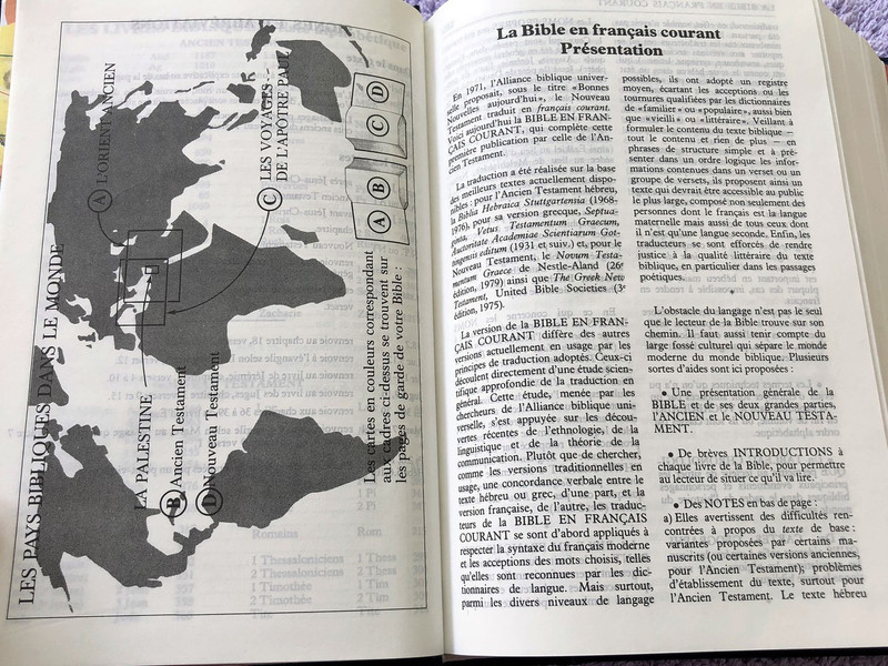 French Bible / La Bible Ancien et Nouveau Testament / Traduit du grec et de l'hébreu en français courant / 1995 Print FC053 Size
