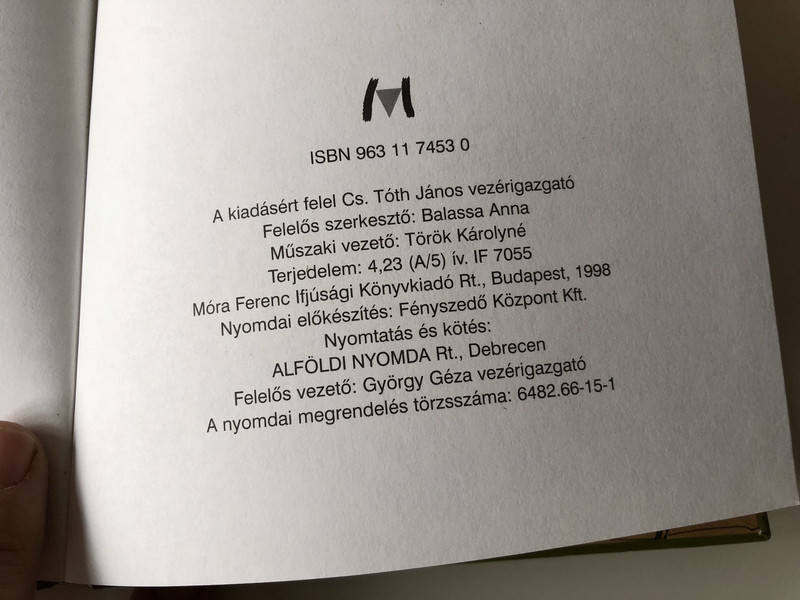 A kacsalábon forgó kiscsirke - Vígh Anita /  BOOK FOR CHILDREN