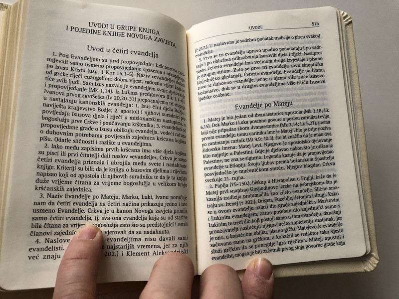 Novi Zavjet / New Testament in Croatian Language / White Leather Bound / Golden Edges / I. Saric translation (9789536709953)