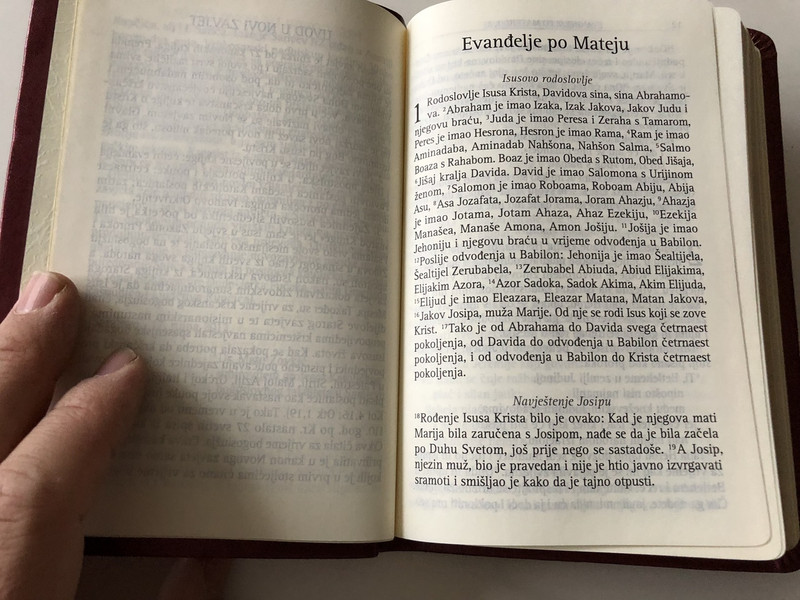 Novi Zavjet / New Testament in Croatian Language / Burgundy Leather Bound / Golden Edges / I. Saric translation (2014) (9789536709953B)