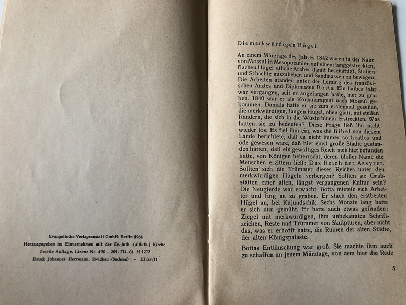 Die Bibel und das alten Assyrien / The Bible and the old Assyrians in German language / Matthias Schulz / Historical and Archeological Comparison / Evangelische Verlagsanstalt Berlin / Paperback, 1964